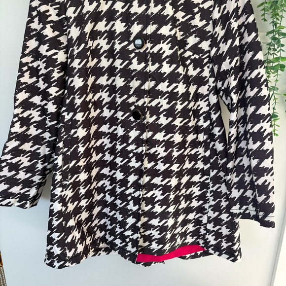 Kate Spade Houndstooth Raincoat Pink Lining Black White Trench Jacket Size Med - Picture 3 of 16